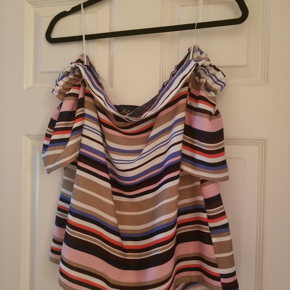 NWT Blue Rair Off the Shoulder Top Sz M